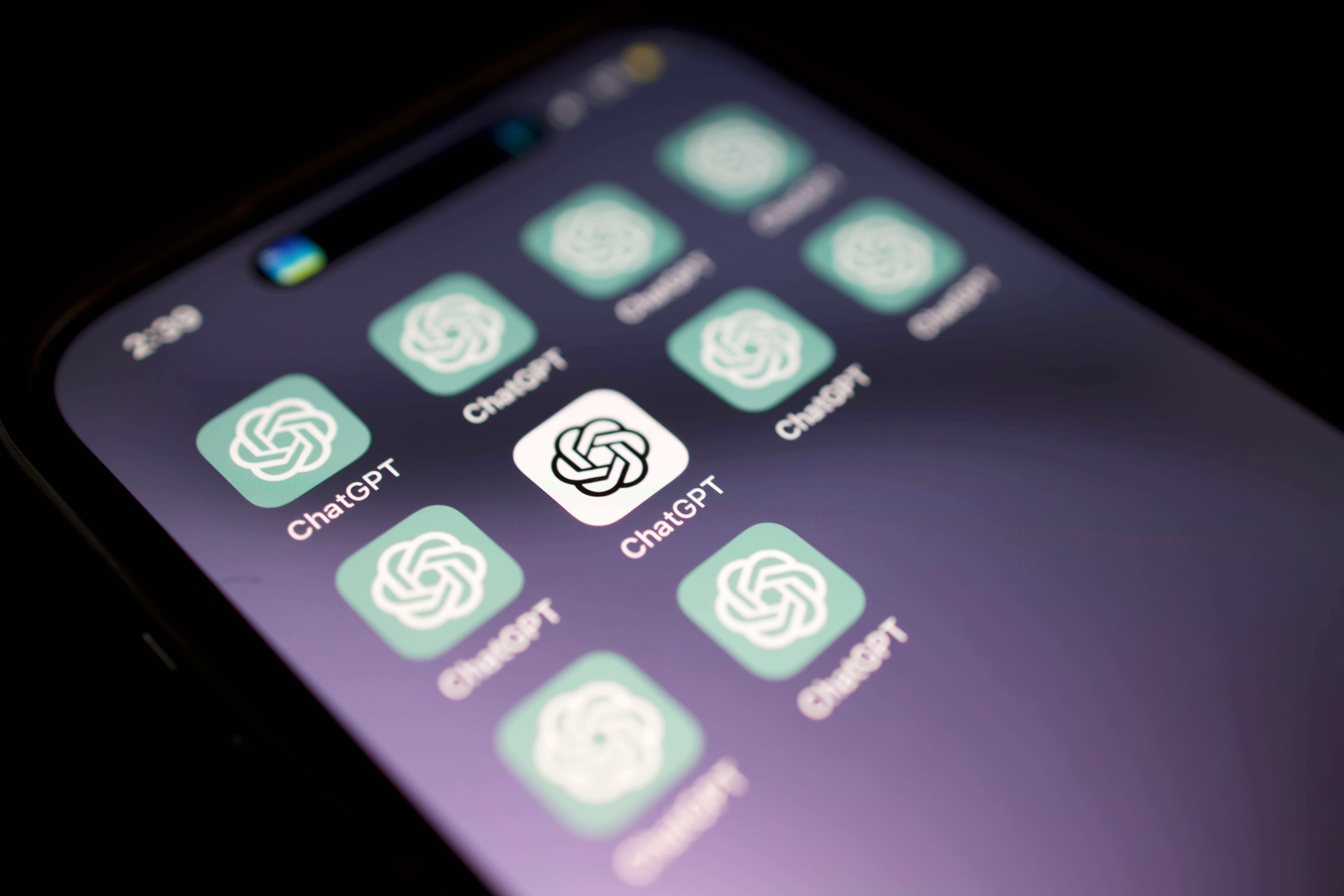 Como Ganhar Dinheiro com ChatGPT em 2026: 12 Ideias Reais + Tutorial